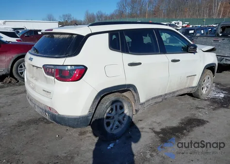 2018 Jeep Compass Sport Fwd z USA, uszkodzony, nr VIN 3C4NJCABXJT105671